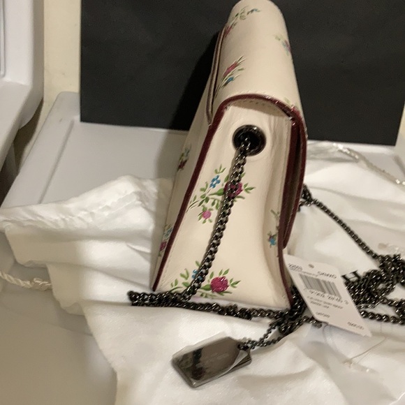 CoachDK/Chalk cross Stitch Floal print Bowery - Picture 3 of 9